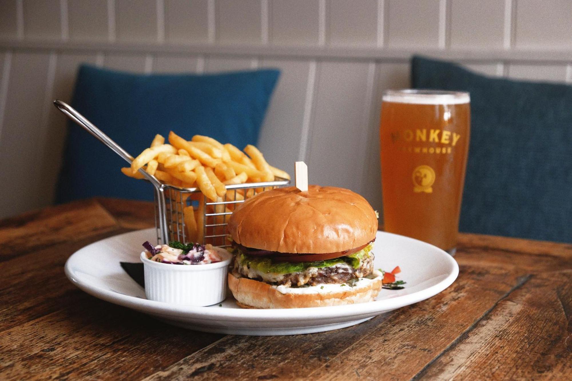 Monkey Brewhouse Lymington Exterior foto