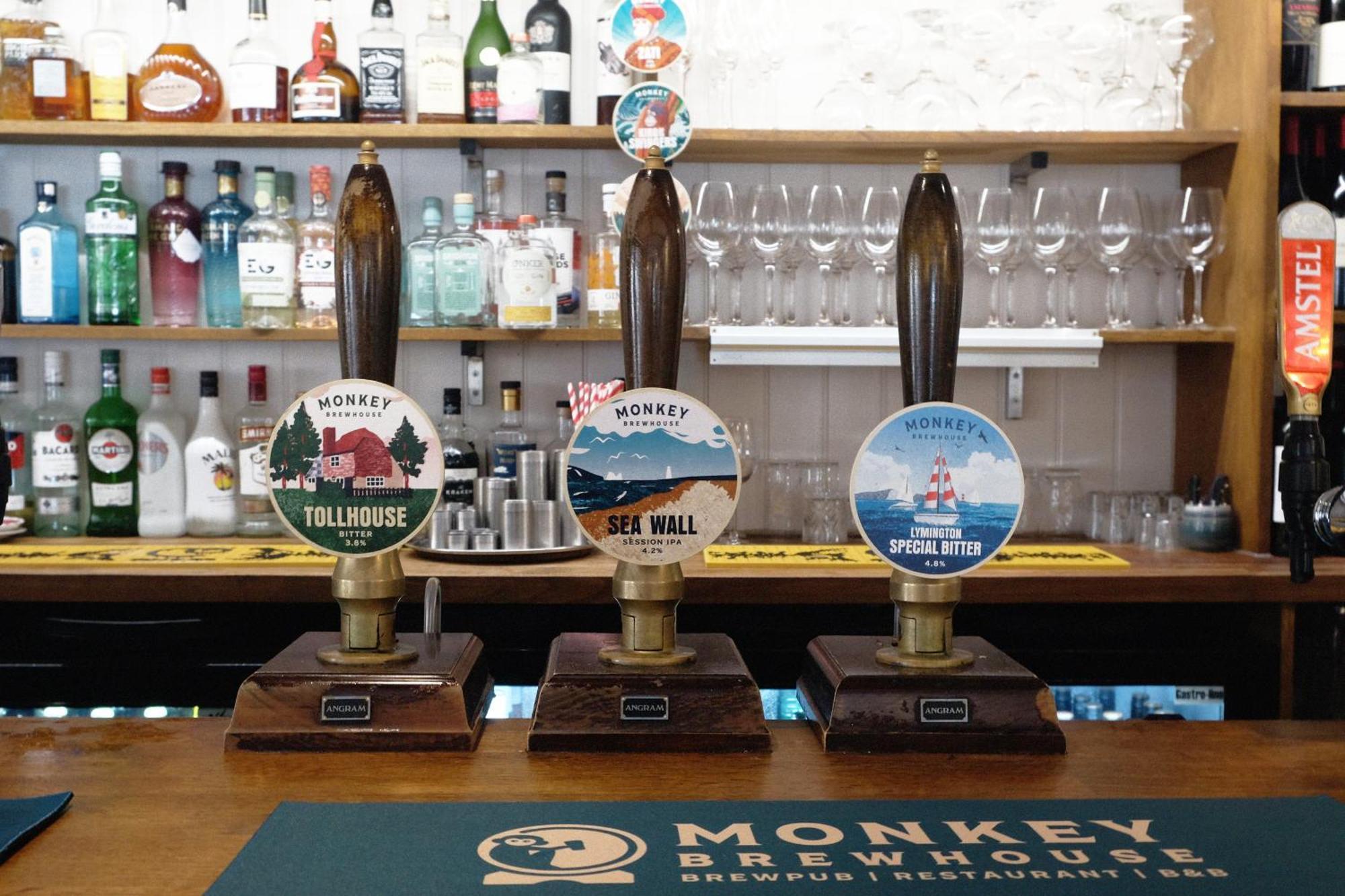 Monkey Brewhouse Lymington Exterior foto